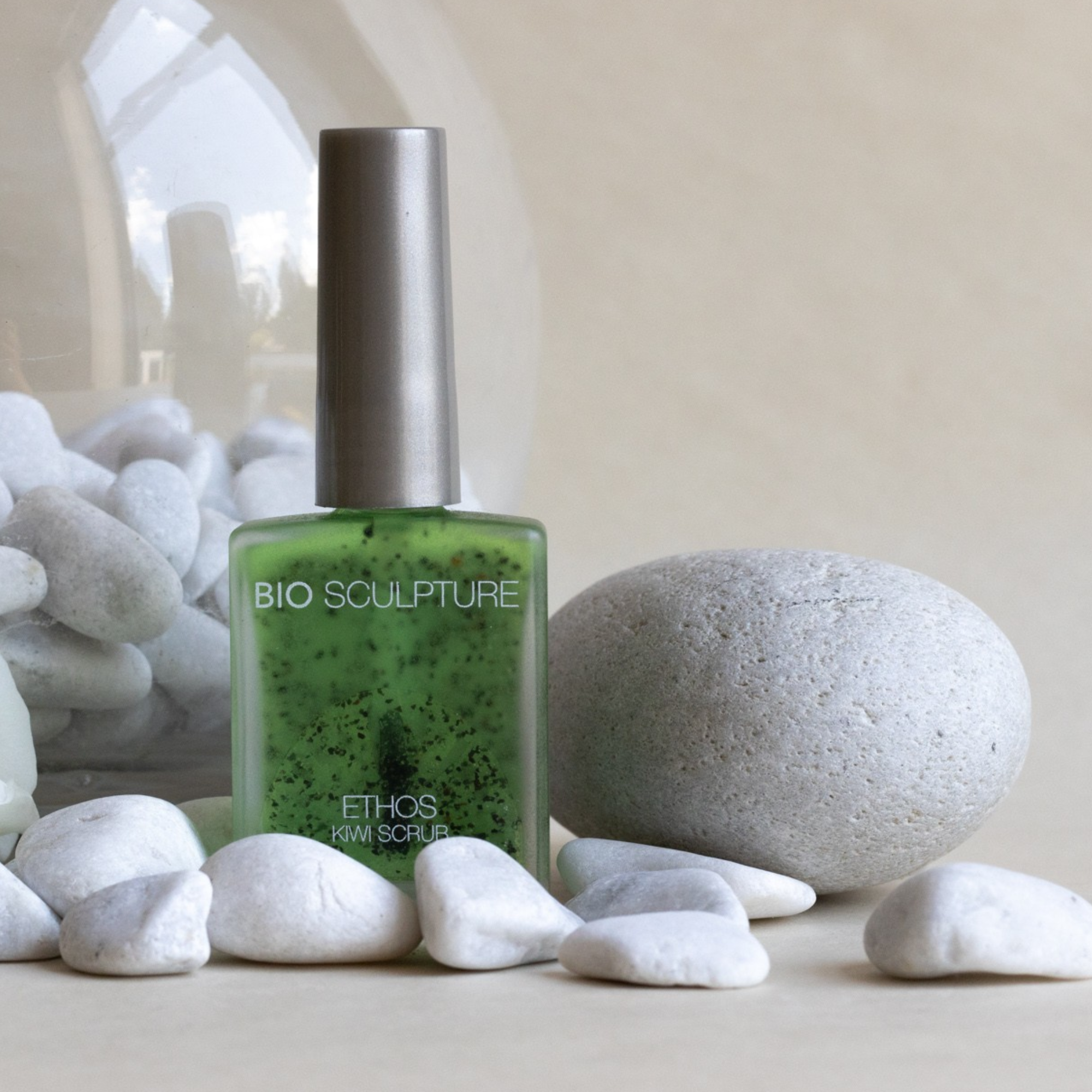 ETHOS Kiwi Scrub